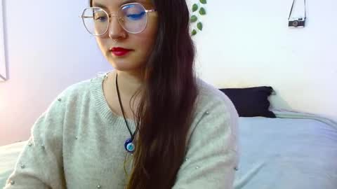 Snapshot of mily_baker chatting on 7, 1, 2025 mily_baker online show from 7, 1, 2025