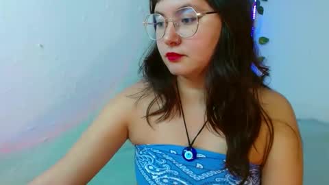 Snapshot of mily_baker chatting on 31, 1, 2025 mily_baker online show from 31, 1, 2025