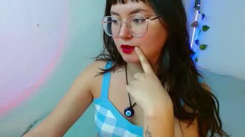 Snapshot of mily_baker chatting on 3, 2, 2025 mily_baker online show from 3, 2, 2025