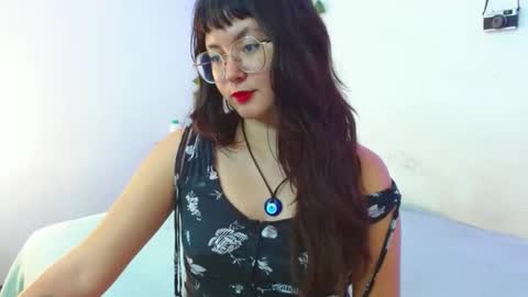 Snapshot of mily_baker chatting on 22, 2, 2025 mily_baker online show from 22, 2, 2025