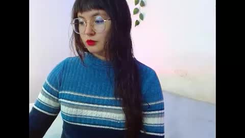 Snapshot of mily_baker chatting on 25, 2, 2025 mily_baker online show from 25, 2, 2025