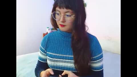 Snapshot of mily_baker chatting on 26, 2, 2025 mily_baker online show from 26, 2, 2025
