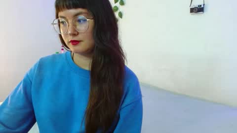 Snapshot of mily_baker chatting on 12, 3, 2025 mily_baker online show from 12, 3, 2025