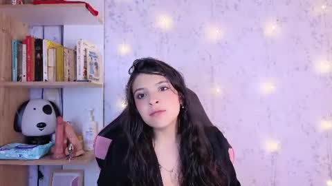Snapshot of mily_lu chatting on 18, 7, 2026 mily online show from 18, 7, 2026