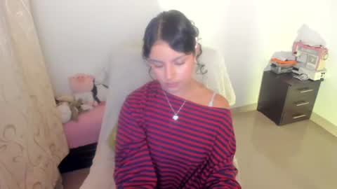 Snapshot of mimi_sa chatting on 7, 7, 2026 Mimii online show from 7, 7, 2026