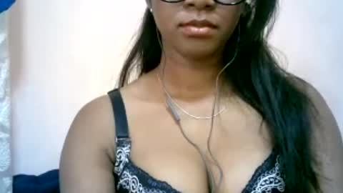 mimie32 online show from 1, 7, 2026