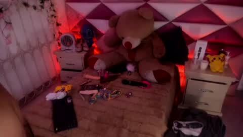 Snapshot of minami_nakamura chatting on 20, 6, 2026 minami_nakamura online show from 20, 6, 2026
