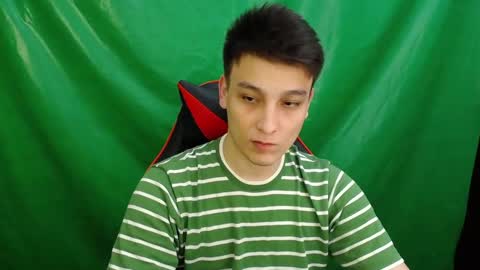 Snapshot of minato_kono chatting on 18, 10, 2025 minato_kono online show from 18, 10, 2025