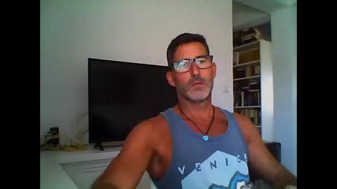 Snapshot of mindthestep chatting on 27, 1, 2025 MIND online show from 27, 1, 2025