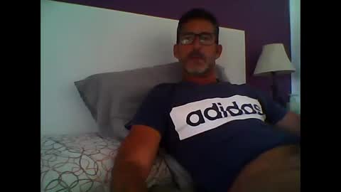 Snapshot of mindthestep chatting on 23, 9, 2025 MIND online show from 23, 9, 2025