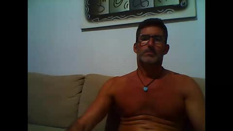 Snapshot of mindthestep chatting on 4, 10, 2025 MIND online show from 4, 10, 2025