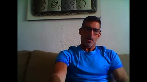 Snapshot of mindthestep chatting on 18, 10, 2025 MIND online show from 18, 10, 2025