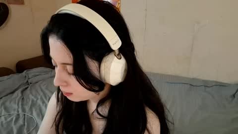 Mindy online show from 6, 4, 2026