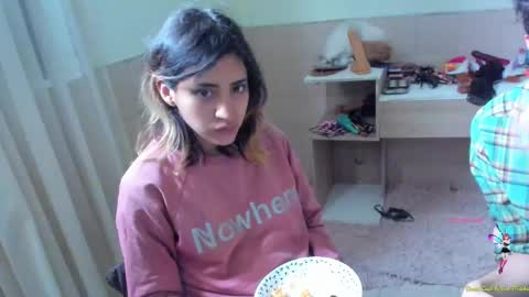 Snapshot of minefoxy2 chatting on 17, 9, 2025 Amber online show from 17, 9, 2025