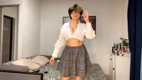 Luna Moon online show from 21, 10, 2025