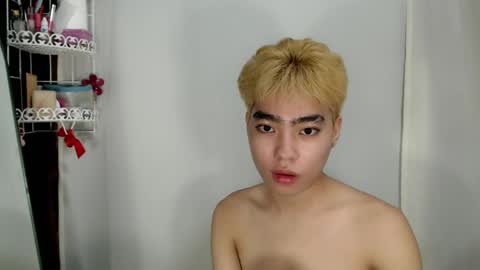 Snapshot of mingkla_man chatting on 22, 4, 2026 mingkla_man online show from 22, 4, 2026