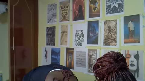 mini_karee online show from 20, 3, 2026