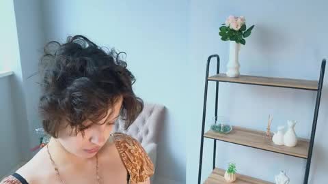 Angelina online show from 25, 4, 2026