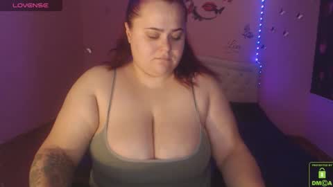 mira_cle_ online show from 10, 3, 2026