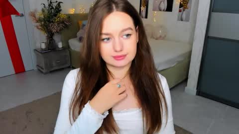 Emma online show from 13, 2, 2025