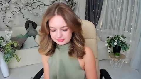 Emma online show from 5, 10, 2025