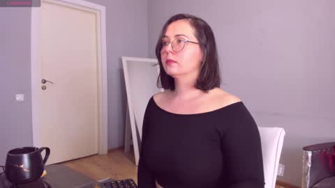 Meera online show from 9, 12, 2024