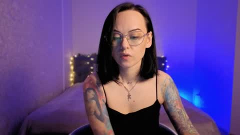 MiraSkyy online show from 3, 4, 2026