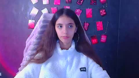 Snapshot of miri_miss chatting on 31, 10, 2025 Miri online show from 31, 10, 2025