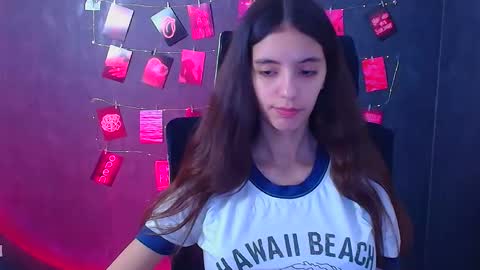 Snapshot of miri_miss chatting on 29, 11, 2025 Miri online show from 29, 11, 2025