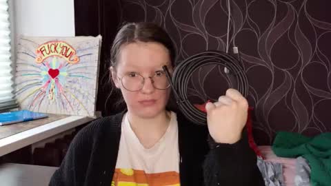 Snapshot of miriamor chatting on 5, 10, 2025 Mira online show from 5, 10, 2025