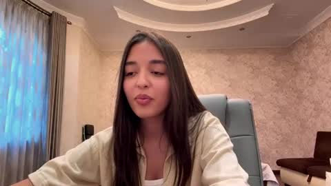 Mila online show from 1, 8, 2026