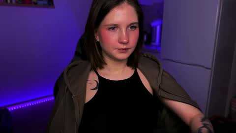 Snapshot of mirrameow chatting on 24, 2, 2025 Mira online show from 24, 2, 2025