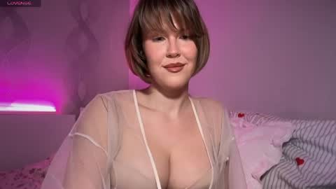 Snapshot of mirrorofsoul chatting on 13, 4, 2026 Shelley online show from 13, 4, 2026