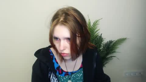 misaki_chan_ online show from 5, 4, 2026