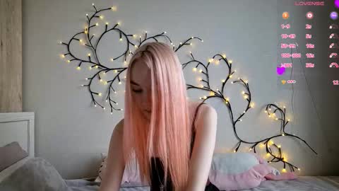 MisaMew online show from 16, 2, 2026