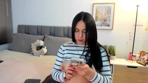 miss__jones_ online show from 18, 3, 2026