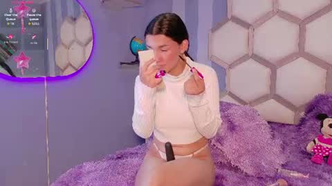miss__jones_ online show from 8, 7, 2026