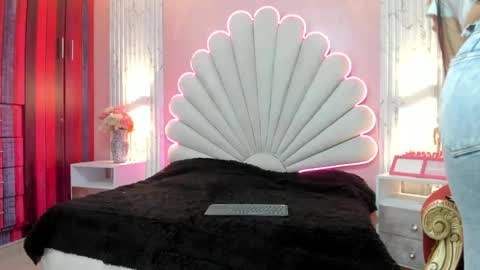 miss__star_ online show from 16, 5, 2026