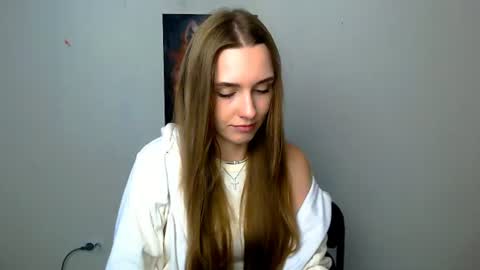 Angelina online show from 30, 7, 2026