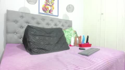 miss_big_ass21 online show from 26, 2, 2025