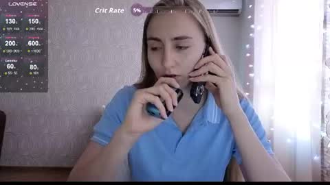 Snapshot of miss_emily19 chatting on 8, 7, 2026 Emily online show from 8, 7, 2026