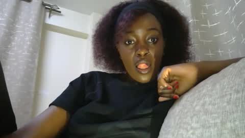 Snapshot of miss_jamilla255 chatting on 27, 2, 2026 SensuElle WHAT I DONT SHOW HERE... YOULL ONLY SEE IN PRIVATE online show from 27, 2, 2026