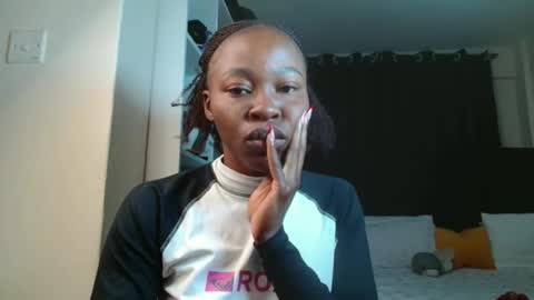 Miss Kiarrafit online show from 8, 3, 2026