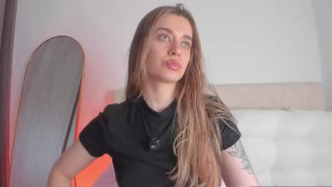 Snapshot of miss_lanaa chatting on 1, 7, 2026 Alana online show from 1, 7, 2026