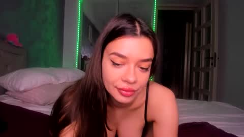 miss_medyson online show from 8, 3, 2025