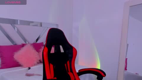   online show from 20, 2, 2025