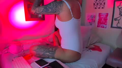 Snapshot of miss_meggaann chatting on 23, 7, 2026 MEGG online show from 23, 7, 2026