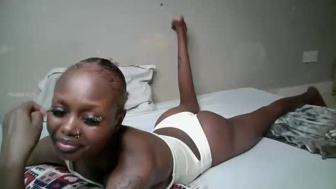 miss_pretty01 online show from 16, 4, 2026
