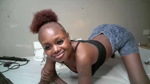 miss_pretty01 online show from 24, 4, 2026