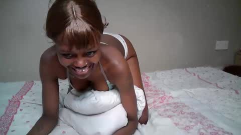 miss_pretty1 online show from 25, 3, 2026